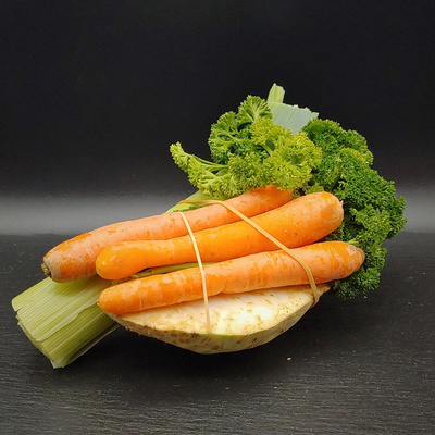 Produktfoto zu Suppengemüse Bund