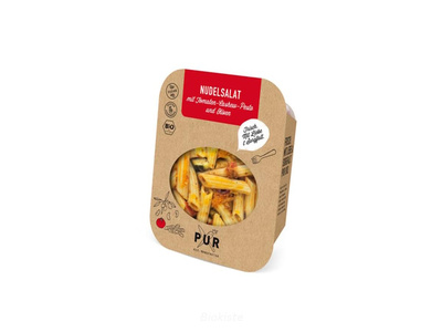 Produktfoto zu Nudel Salat mit Tomaten Cashew