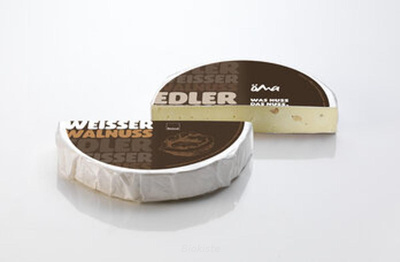 Produktfoto zu Edler Weißer Brie Walnuss