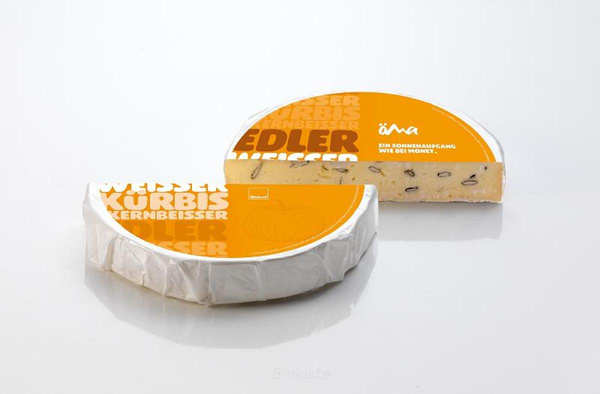 Produktfoto zu Edler Weißer Brie Kürbis-Kernb
